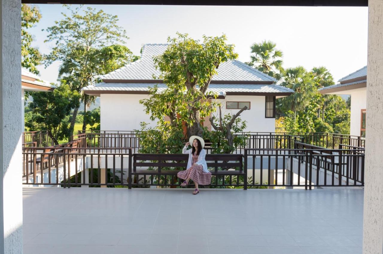 Oon Valley Farm Stay San Kamphaeng Экстерьер фото